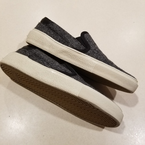 Saint Laurent Slip-On Skate Sneaker - Picture 4 of 8